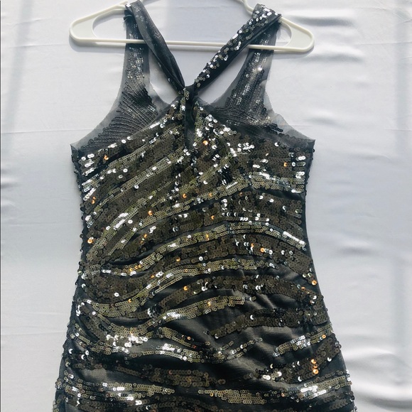 Top - Picture 1 of 7